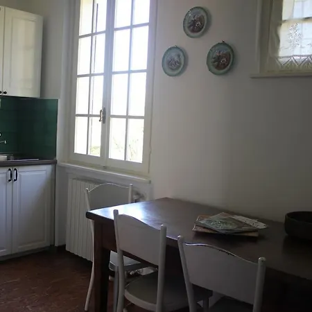 Il Faggio Rosso 아파트 Albiolo