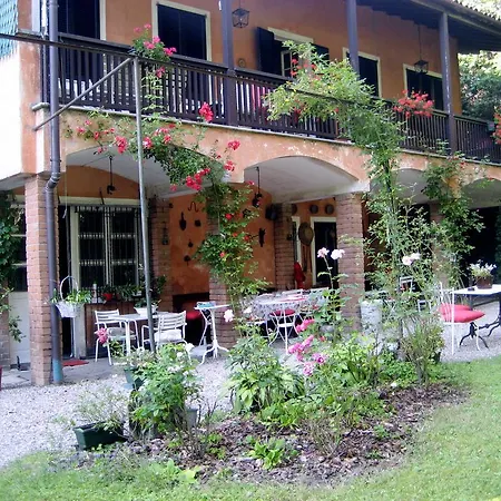 아파트 Il Faggio Rosso Albiolo